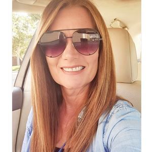 Meet your Posher, Jackie